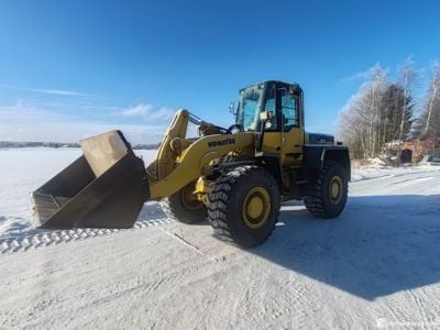 Komatsu pyöräkuormaaja